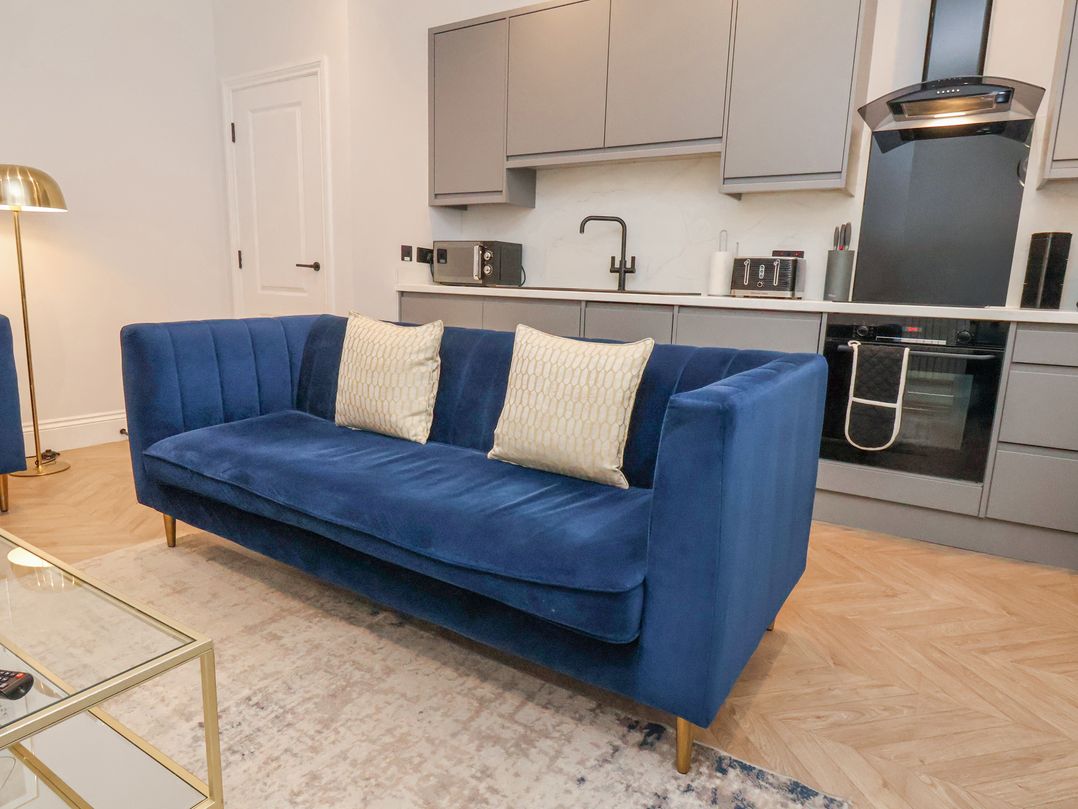 The Salisbury sleeps 4 Classic Apartment