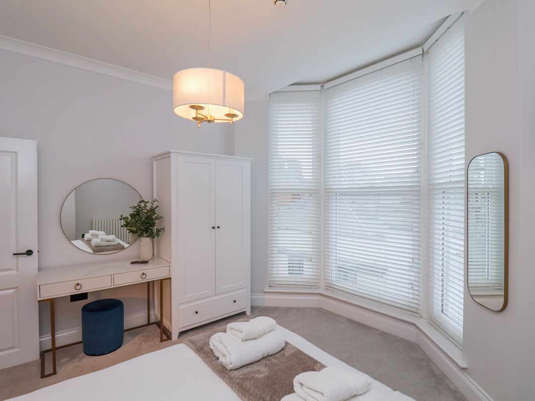 The Salisbury sleeps 4 Classic Apartment