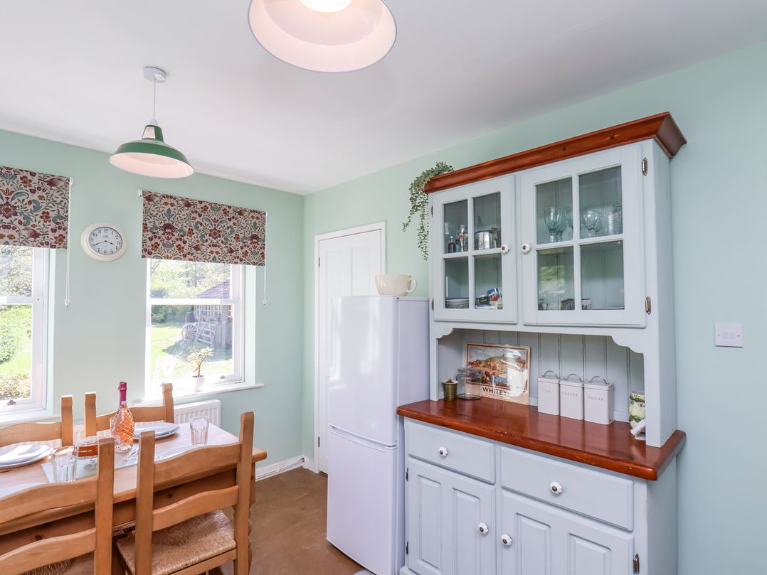 Whinstone Cottage