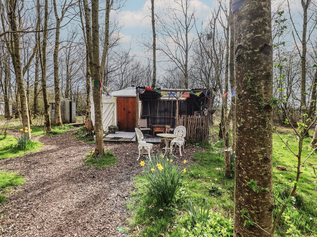 Ashkey Yurt