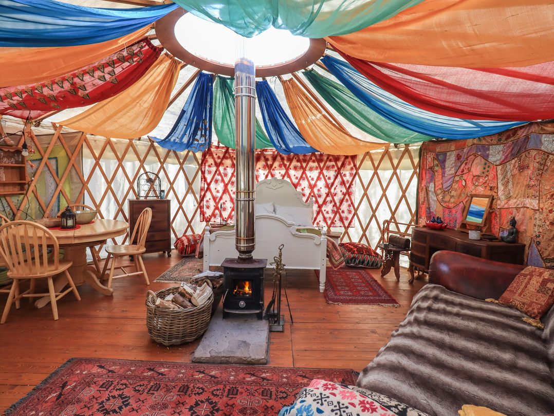 Ashkey Yurt