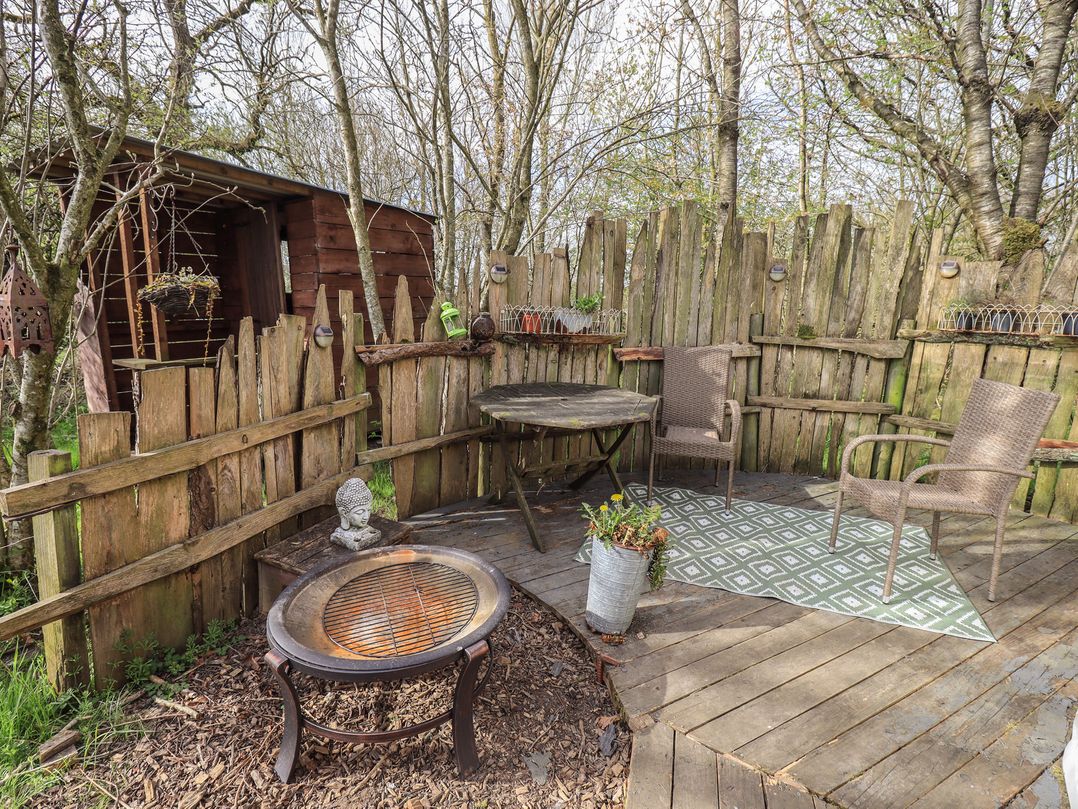 Yewberrie Yurt