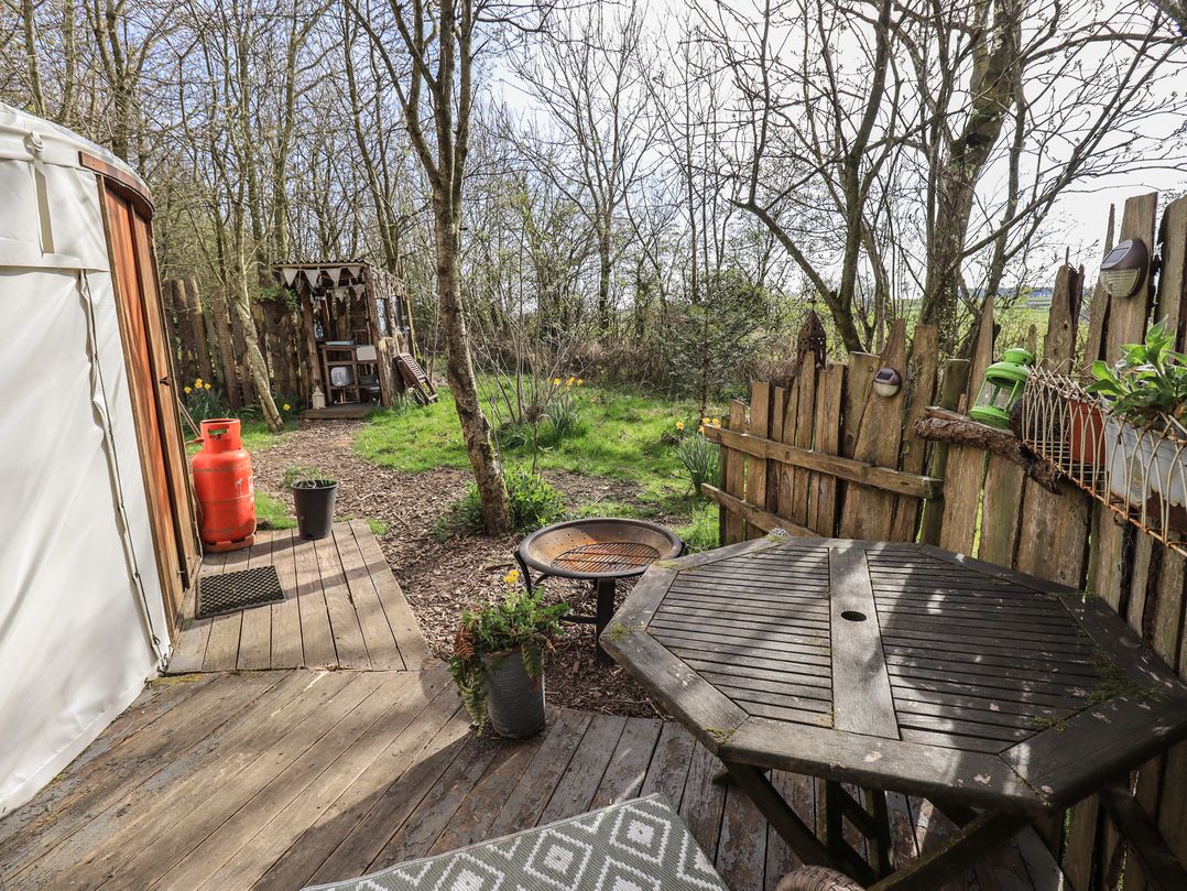 Yewberrie Yurt