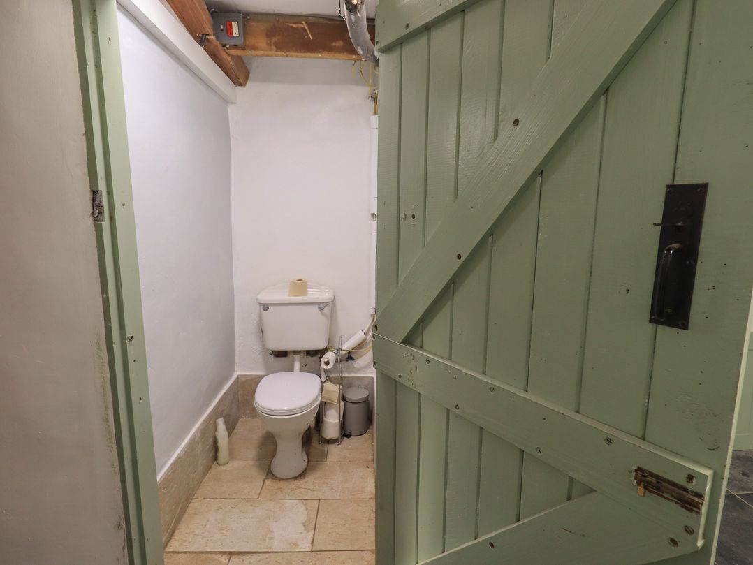 Yewberrie Yurt