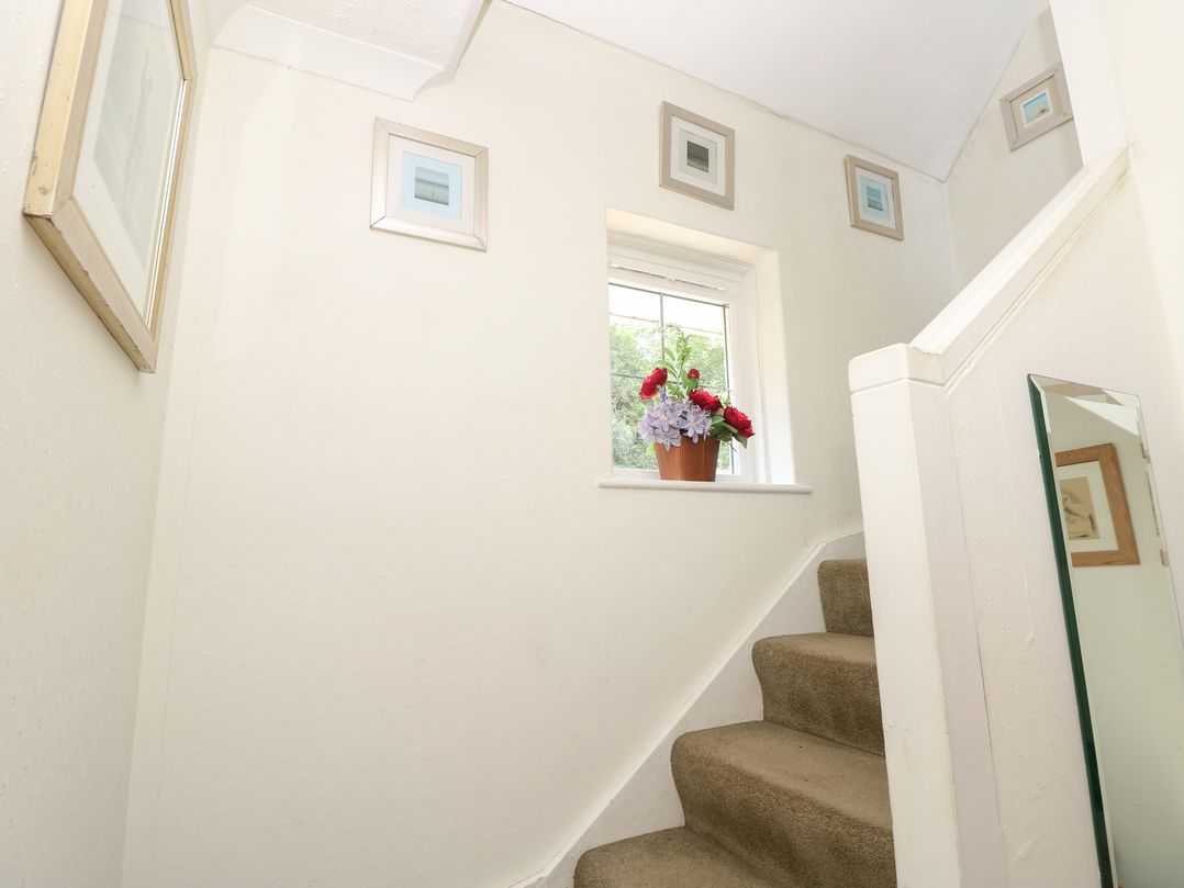 Poppy Cottage