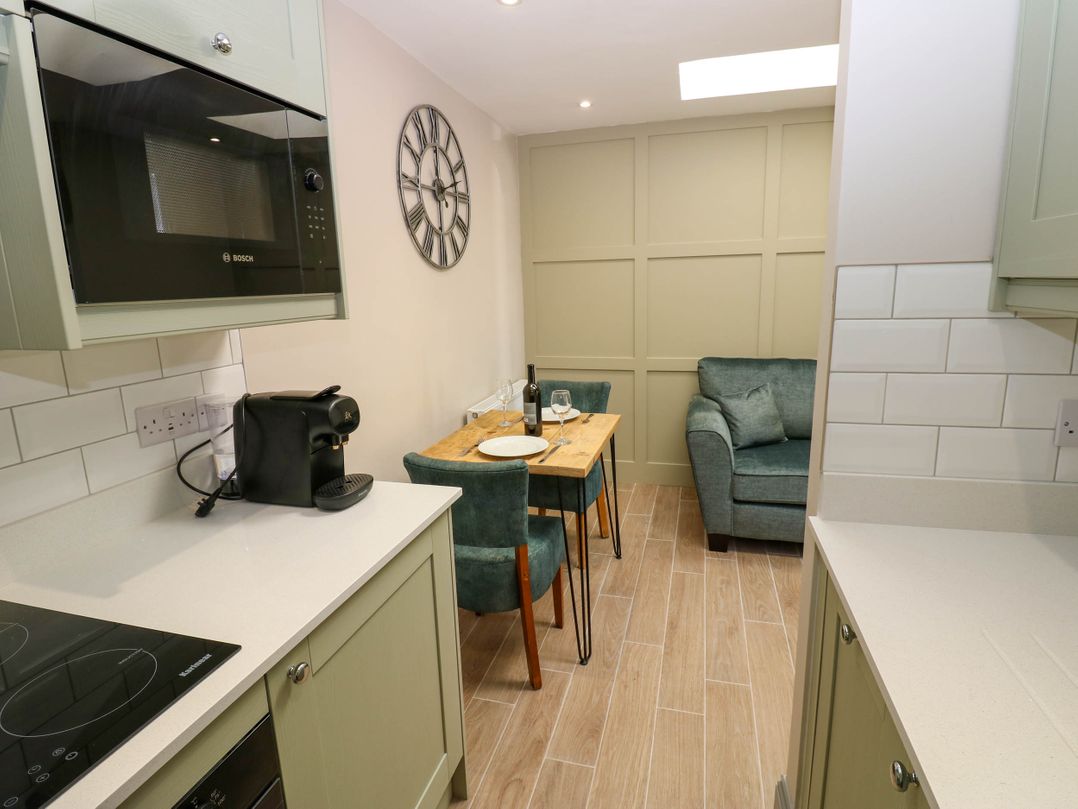 Spacious Cottage Number 5