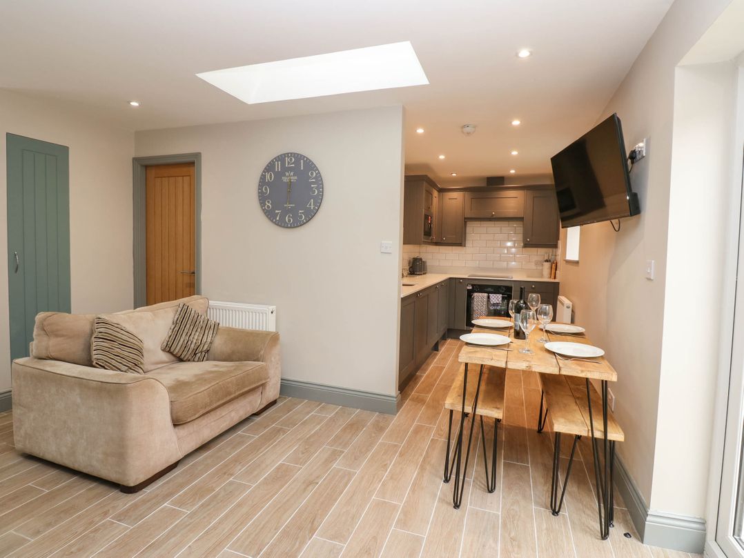 Premium 2 Bedroom Cottage Number 7