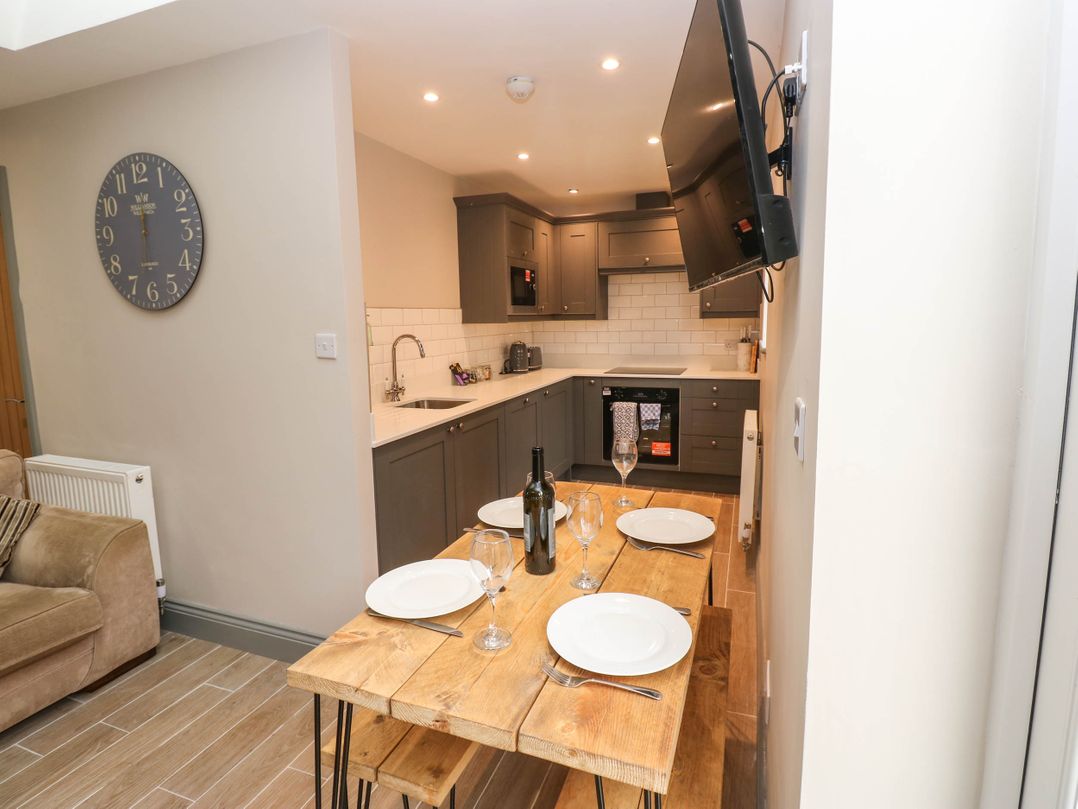 Premium 2 Bedroom Cottage Number 7