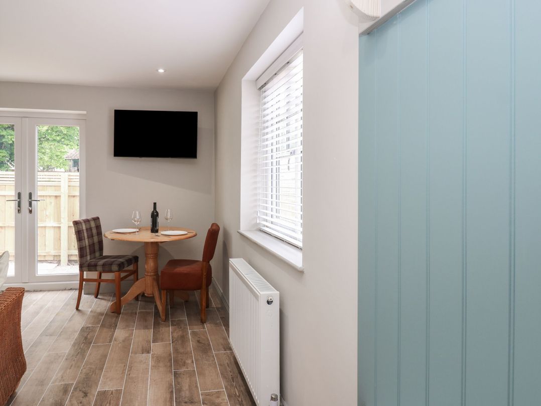 Cottage 10