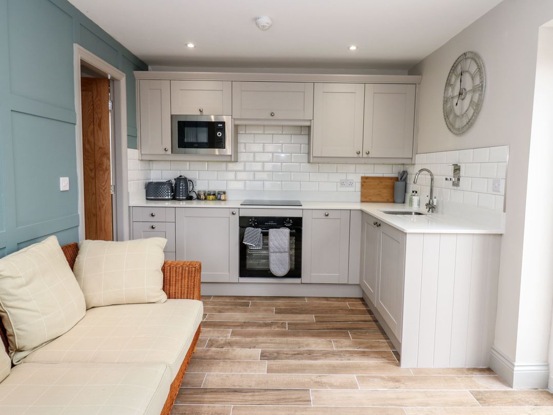 Cottage 10