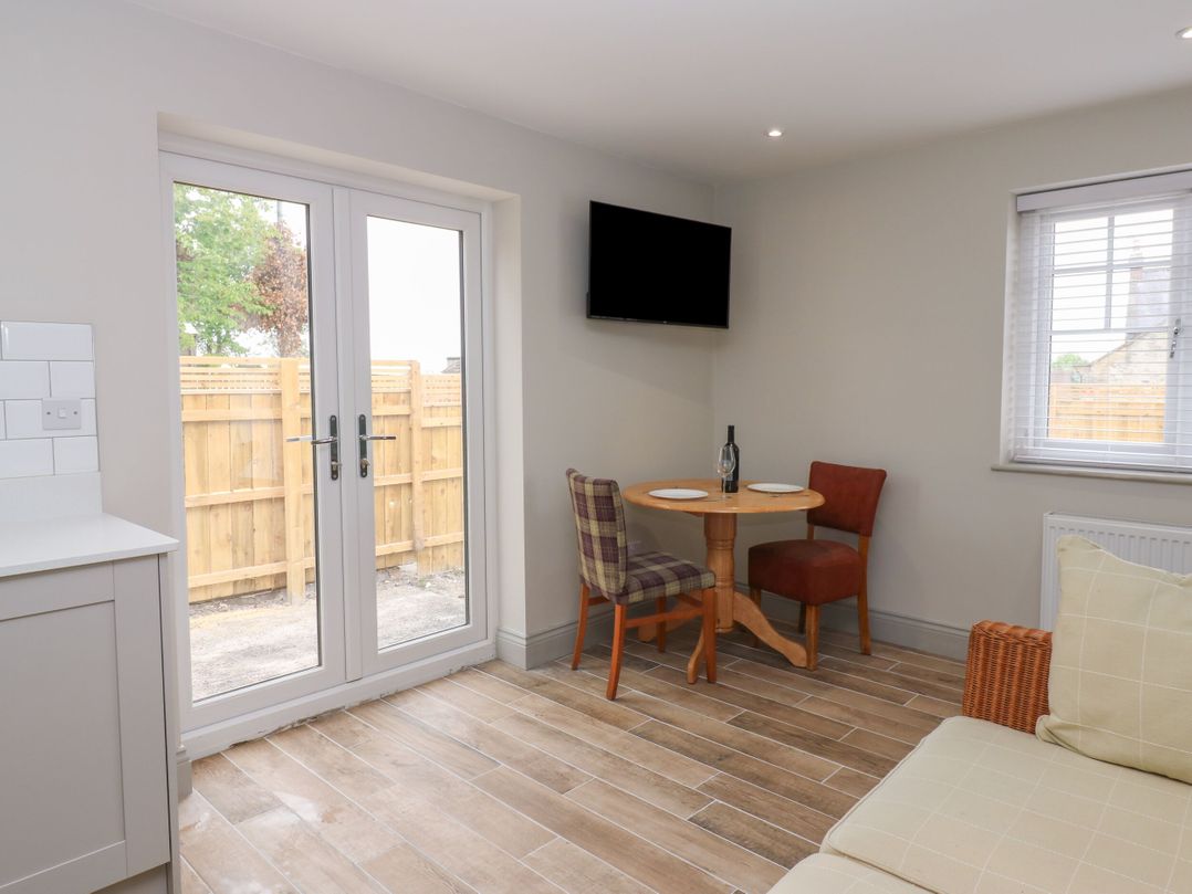 Cottage 10