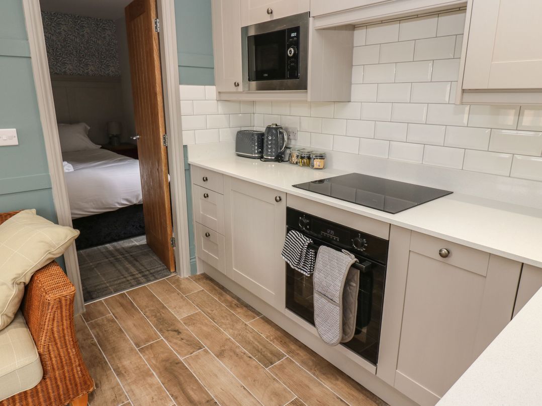 Cottage 10