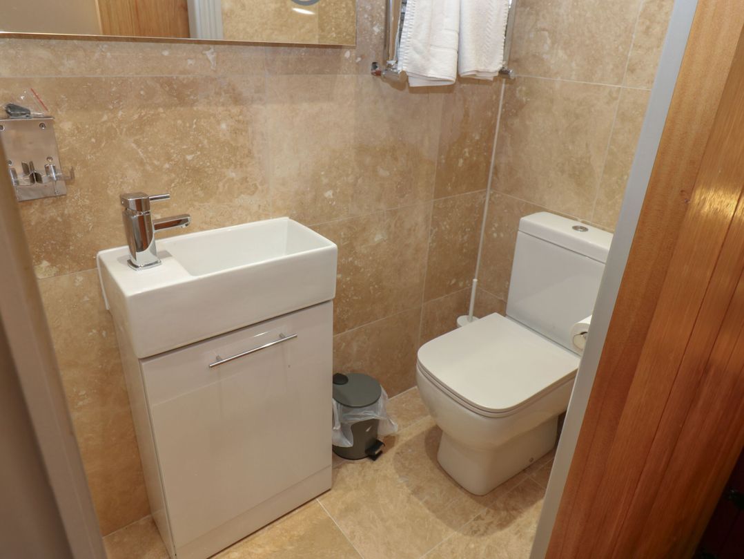 Cottage 10