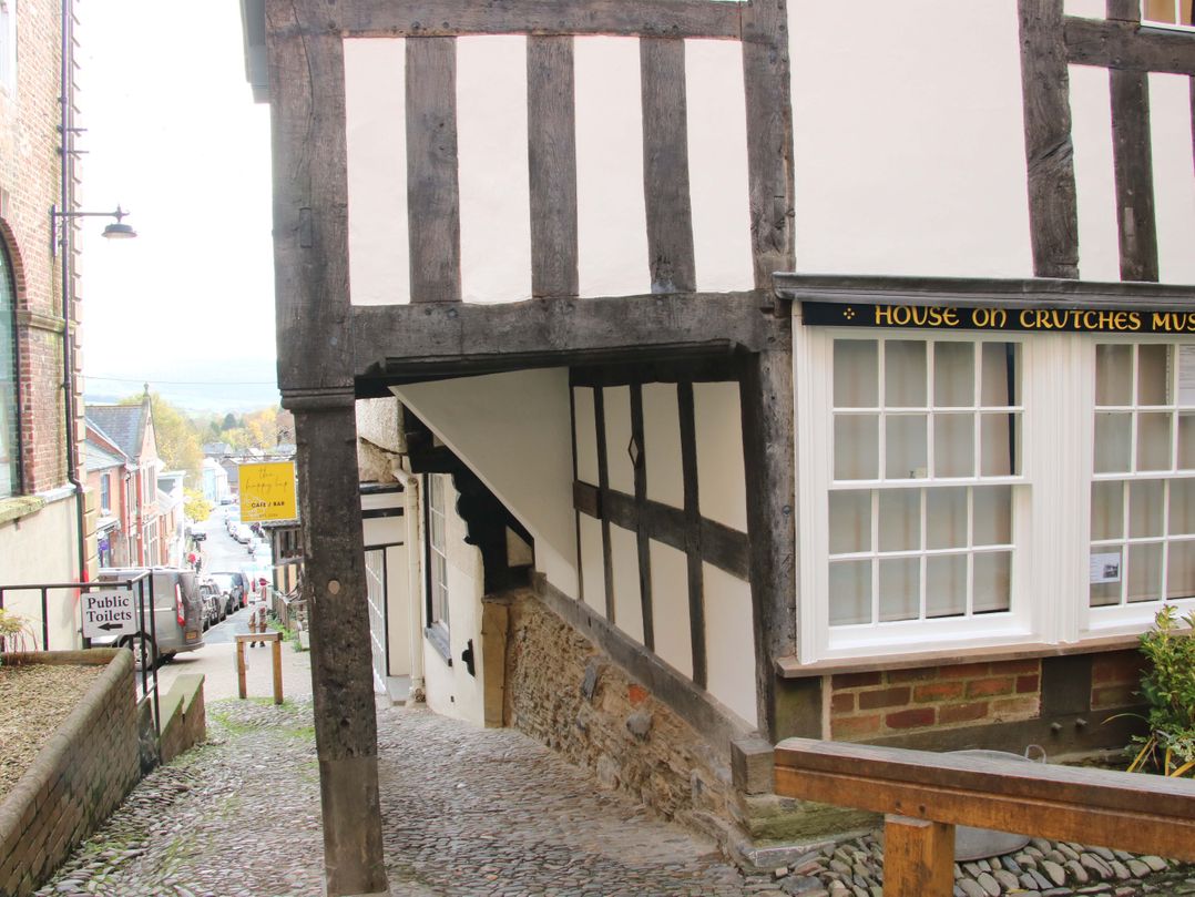 41 High Street