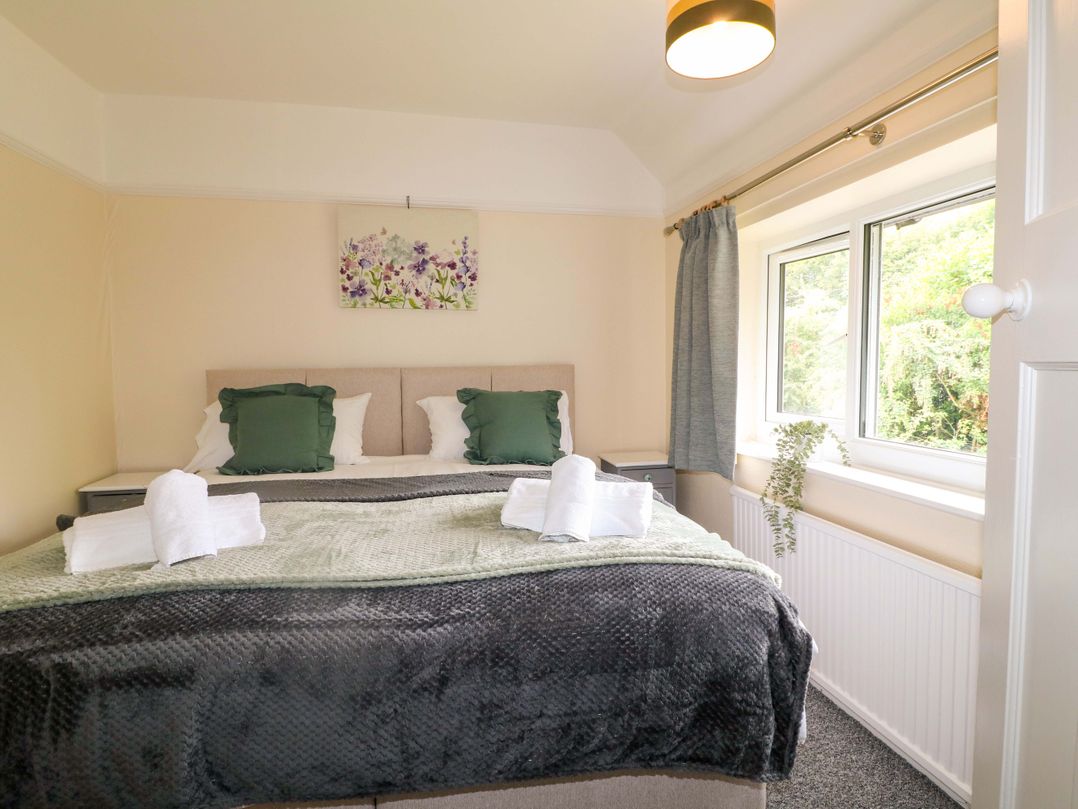 Oxcroft View