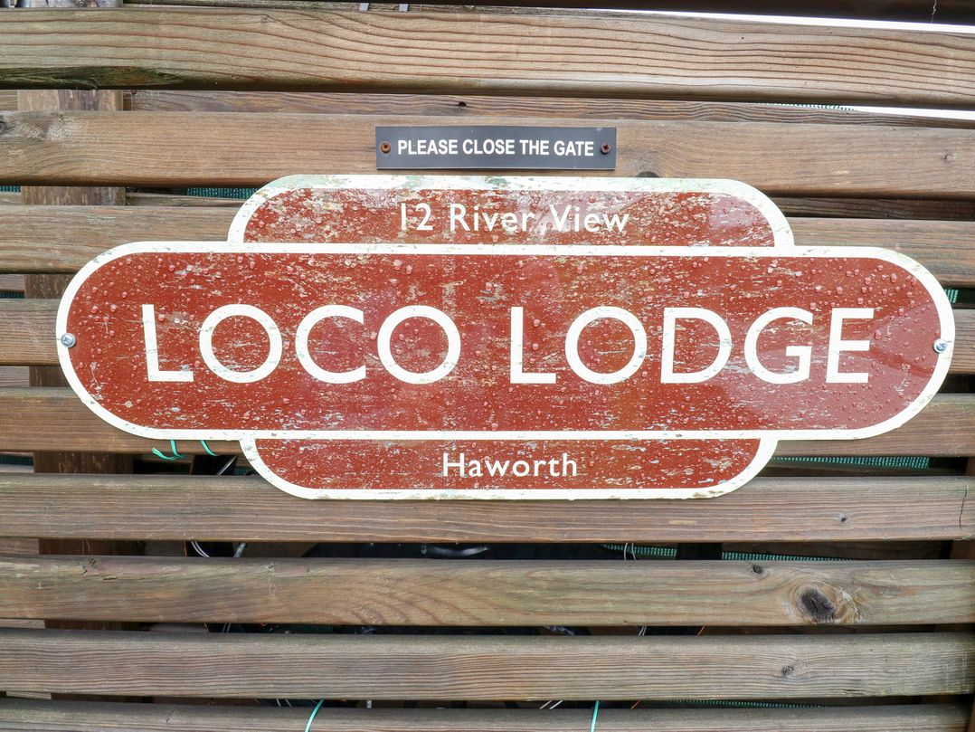 Loco Lodge
