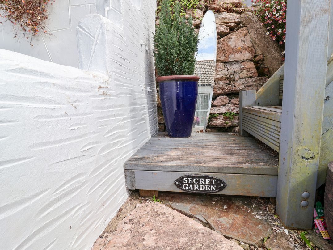Lizzy’s Cottage