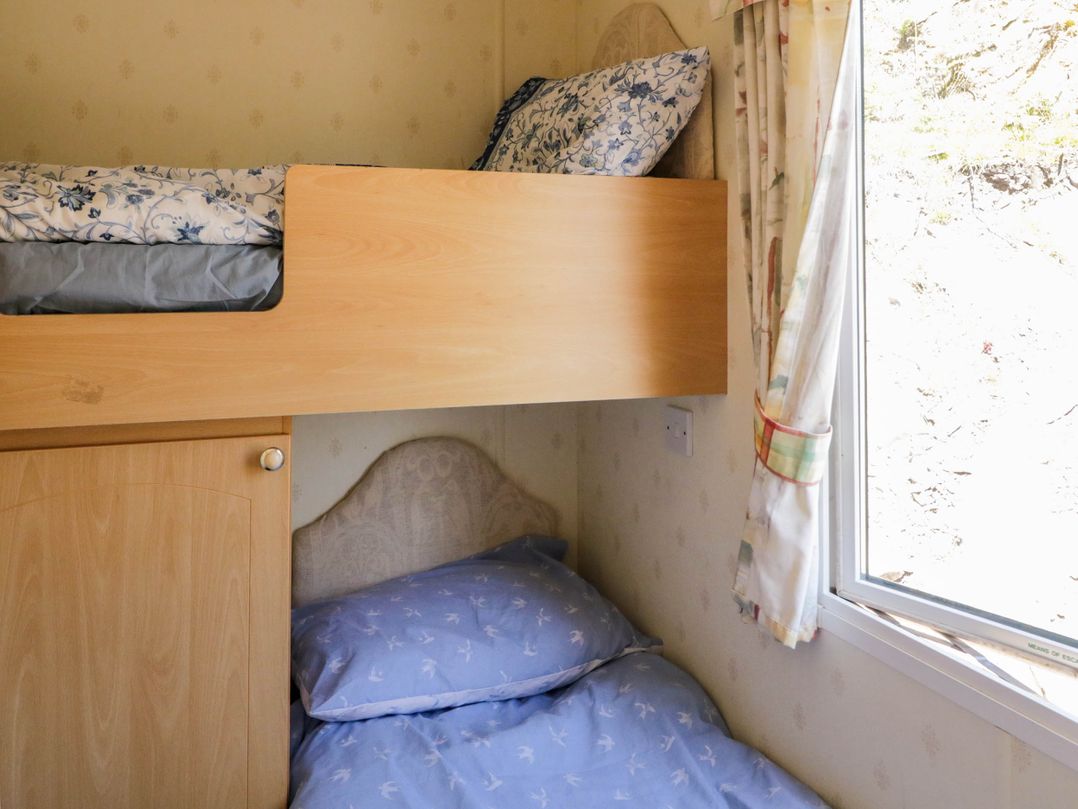 The Caravan@Meenacross