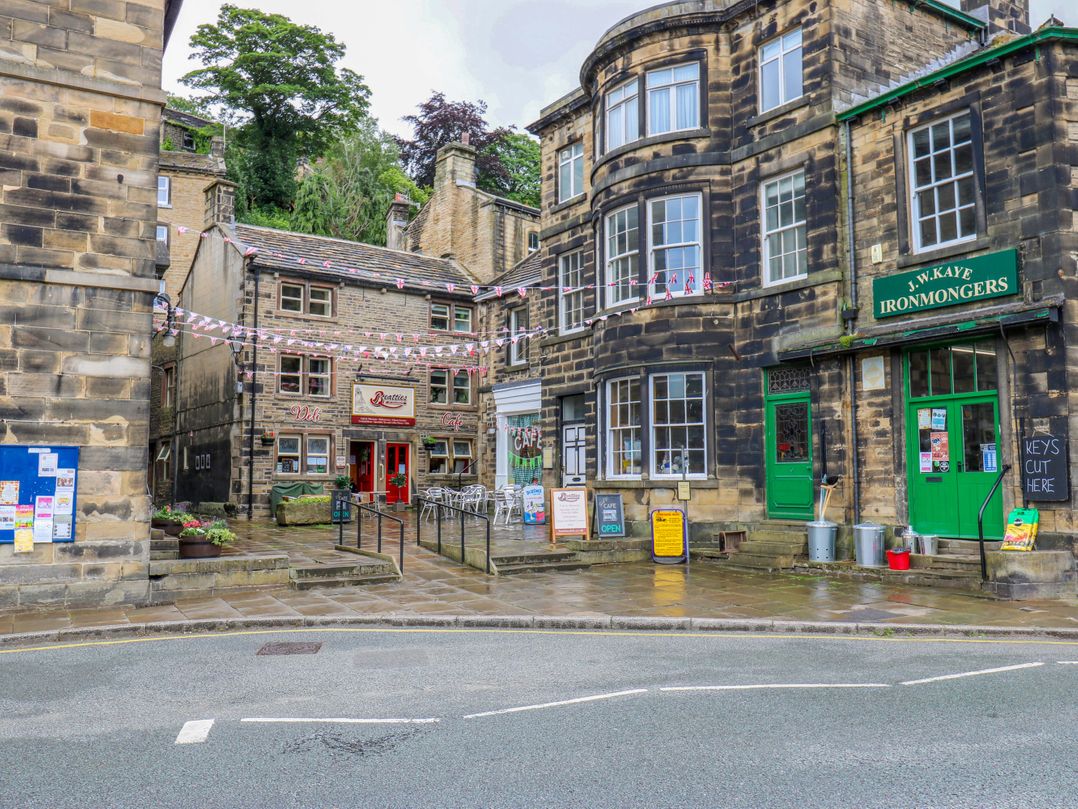 Stone & Fleece Cottage