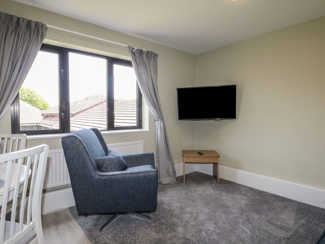 Seashell Suite at Marine Court