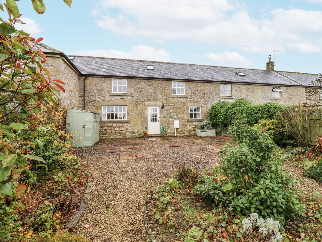 3 Christon Bank Mews