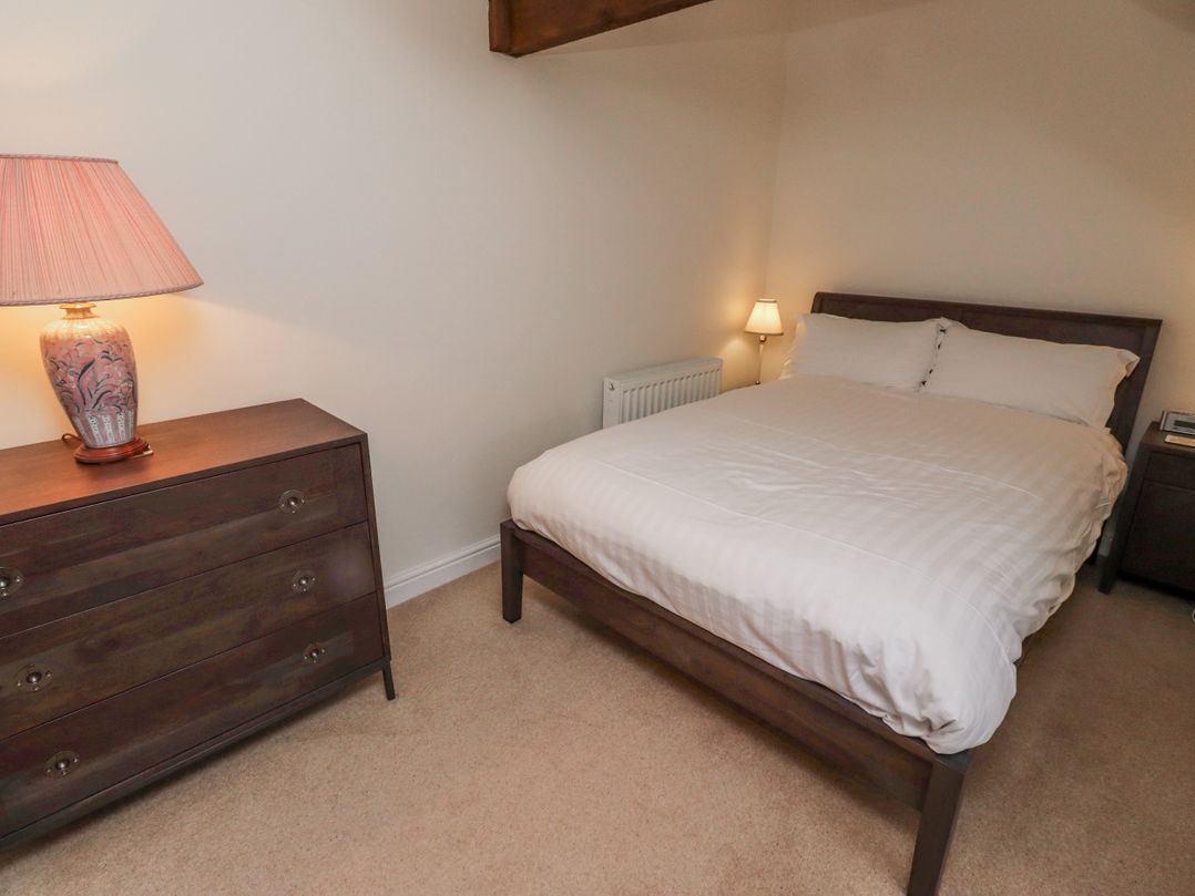 3 Christon Bank Mews