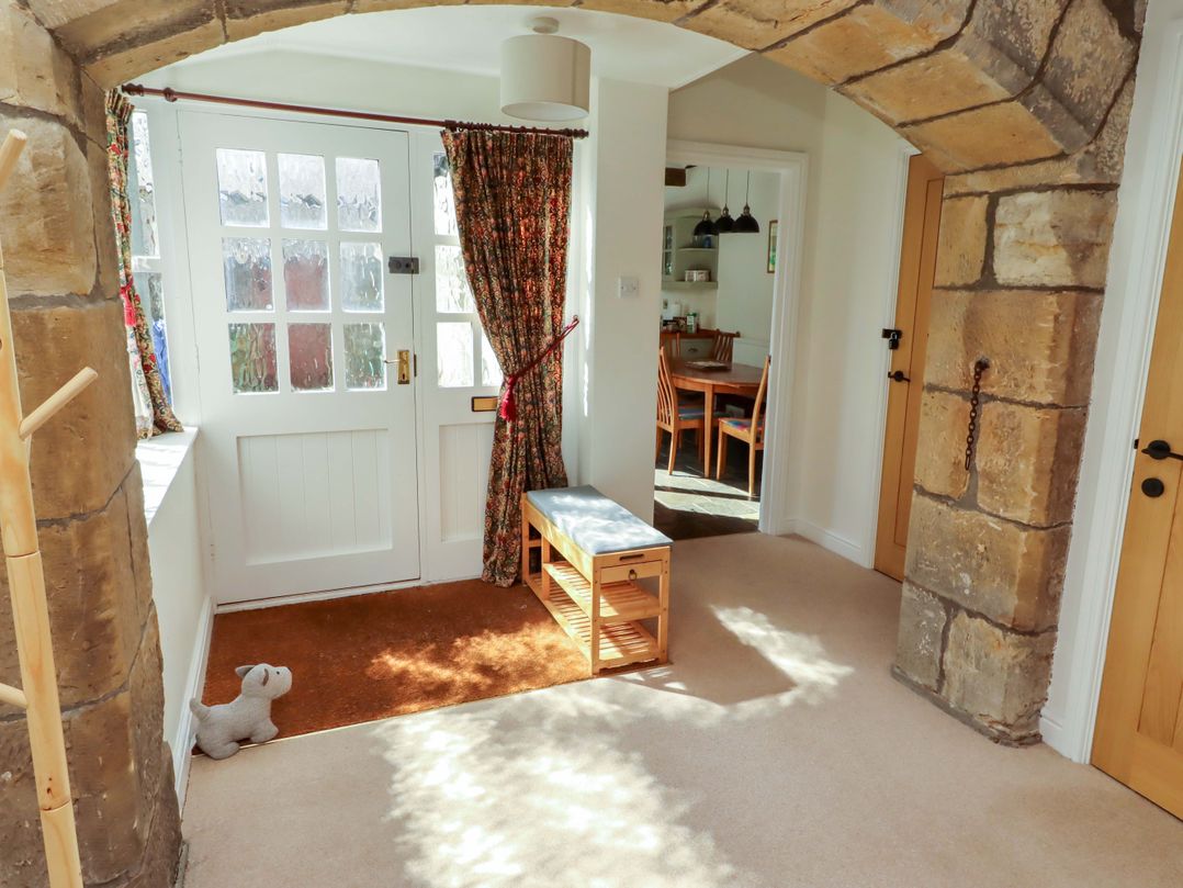 3 Christon Bank Mews