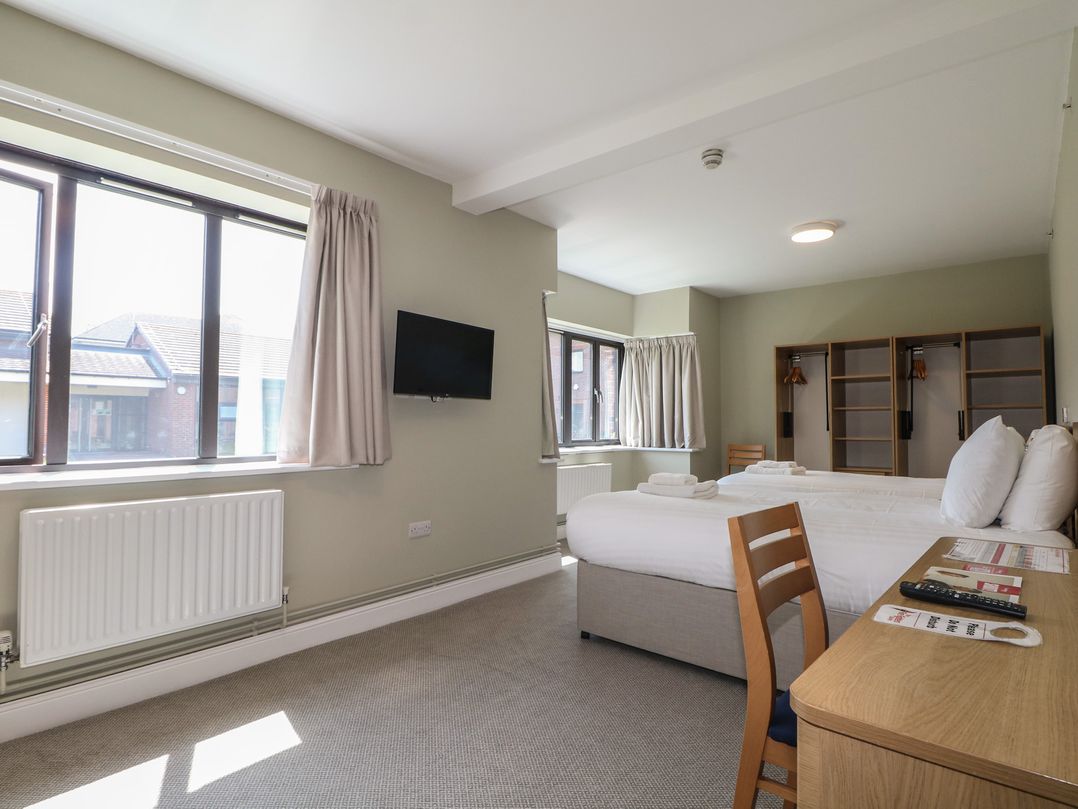 The Sandbar Suite at Marine Court