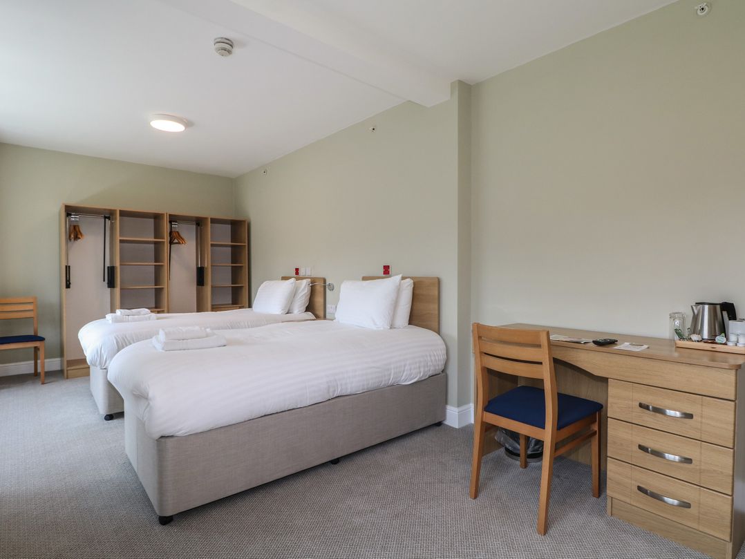 The Sandbar Suite at Marine Court