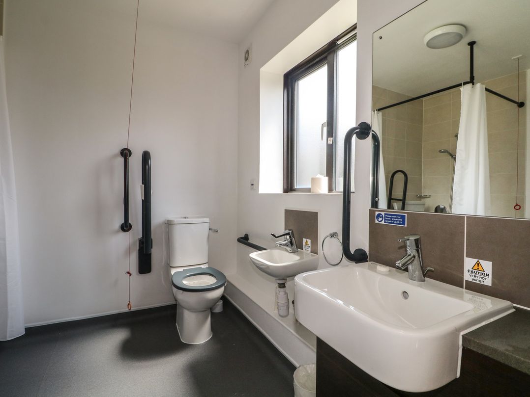 The Sandbar Suite at Marine Court