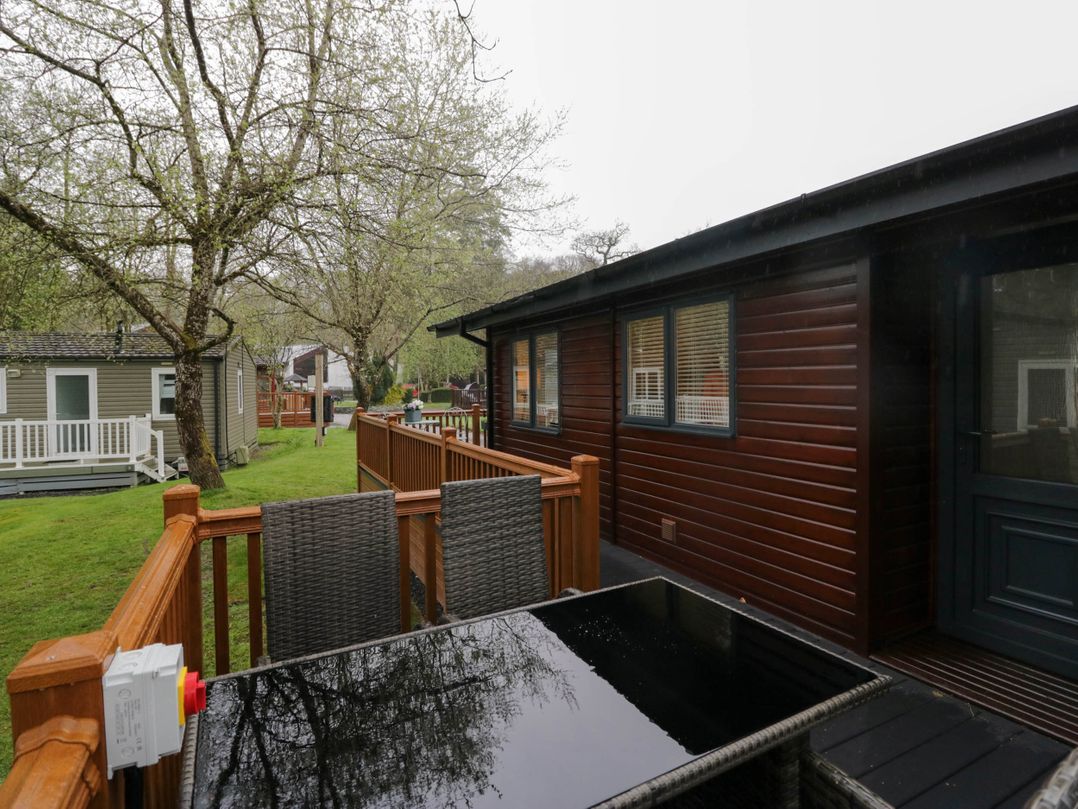 Robin's Lodge