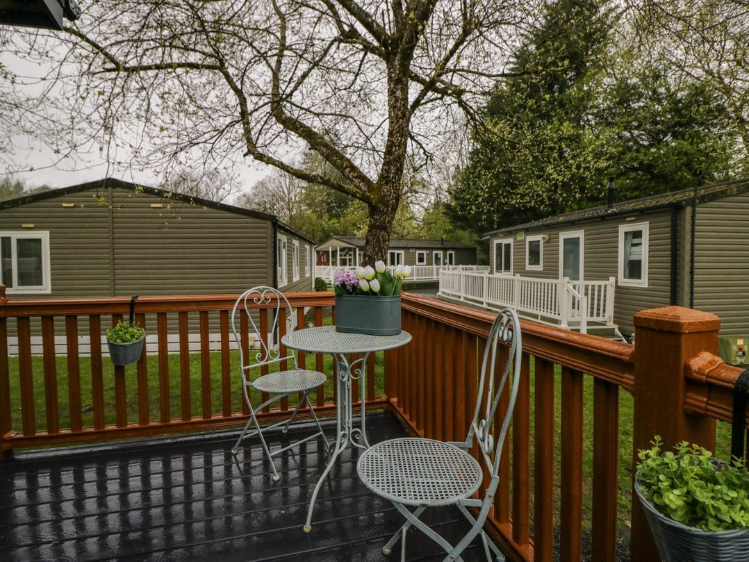 Robin's Lodge