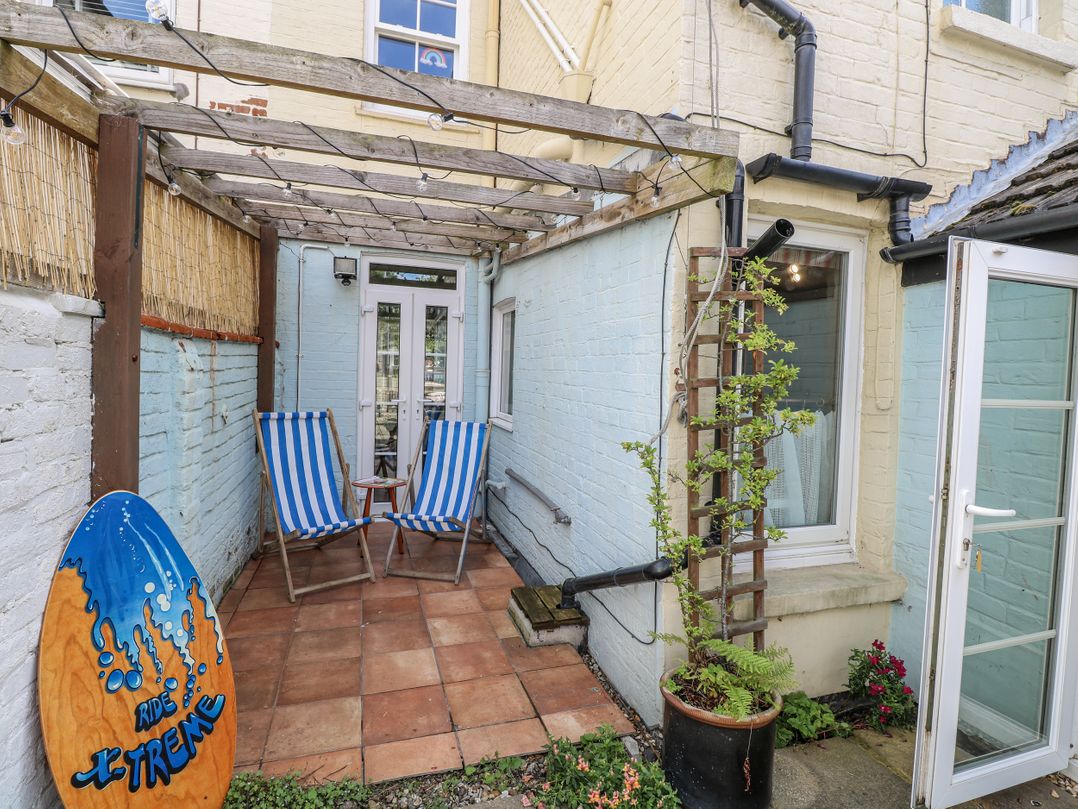18 Pakefield Road
