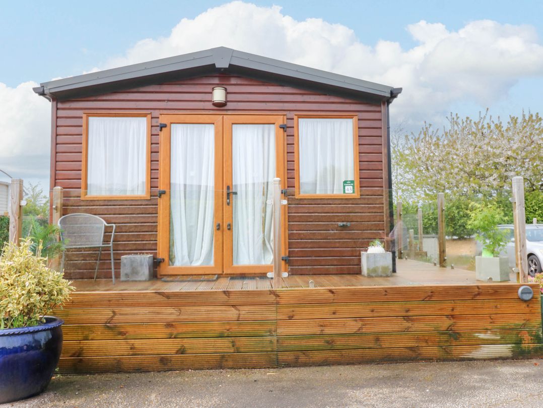 Cate’s Cozy Cabin