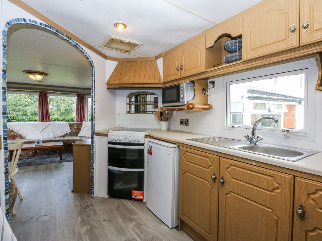 Meadow Island Caravan