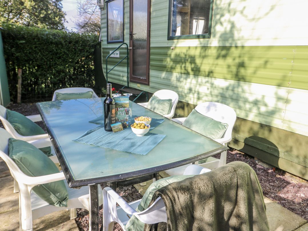 Meadow Island Caravan