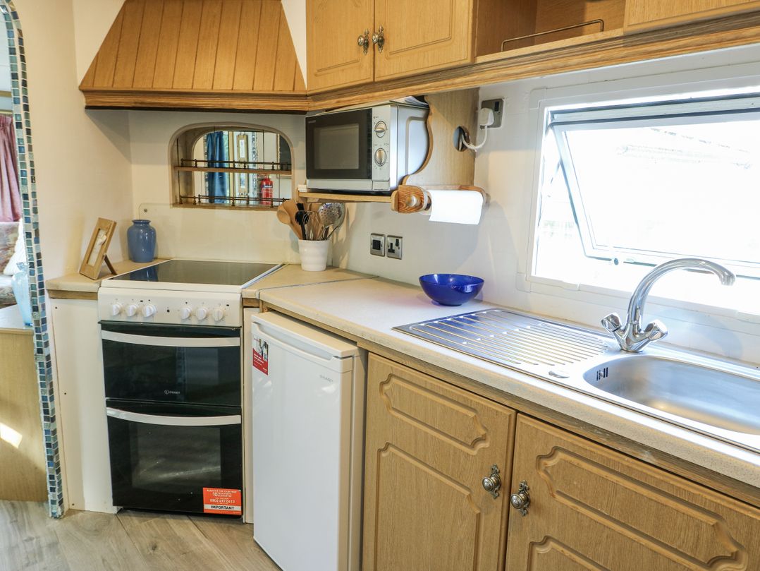 Meadow Island Caravan
