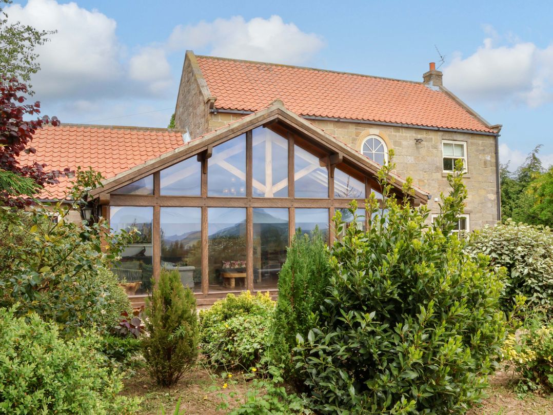 Crossbutts Farmhouse