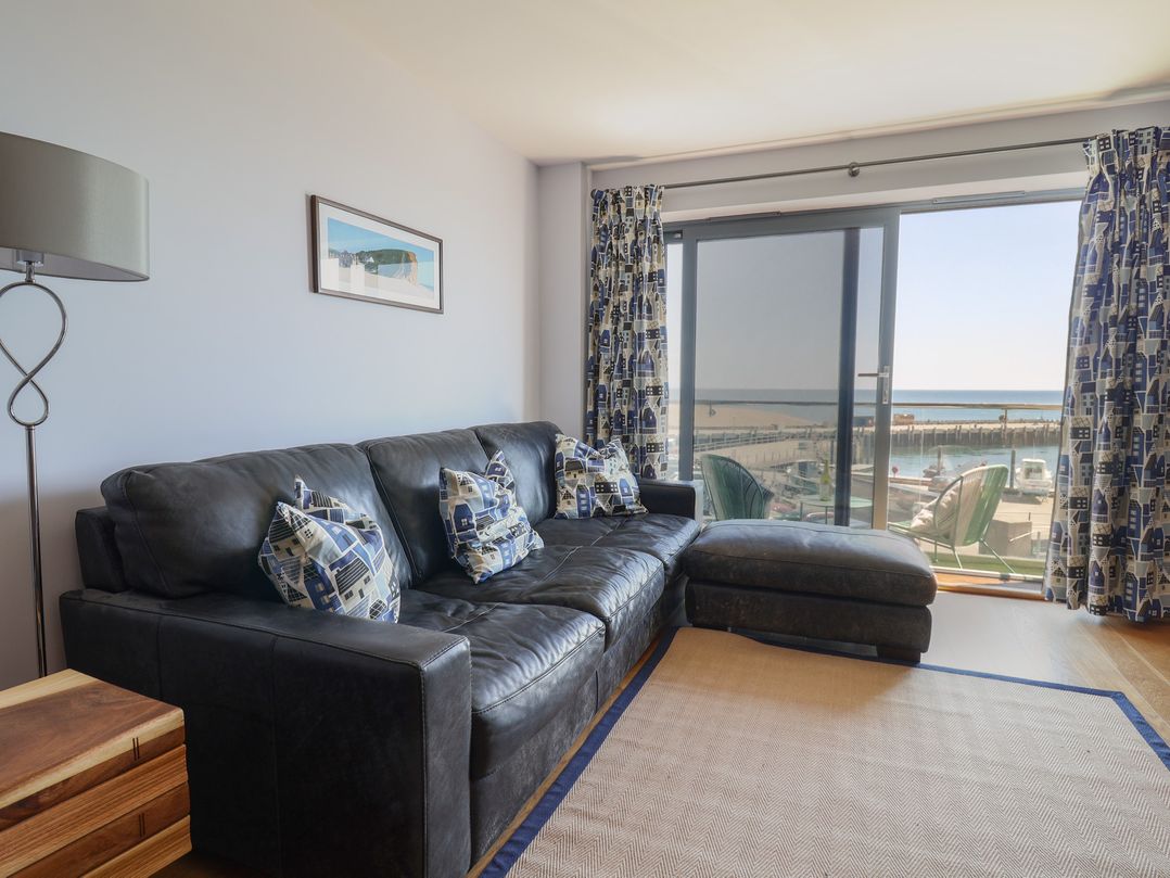 36 Quay West Apartments