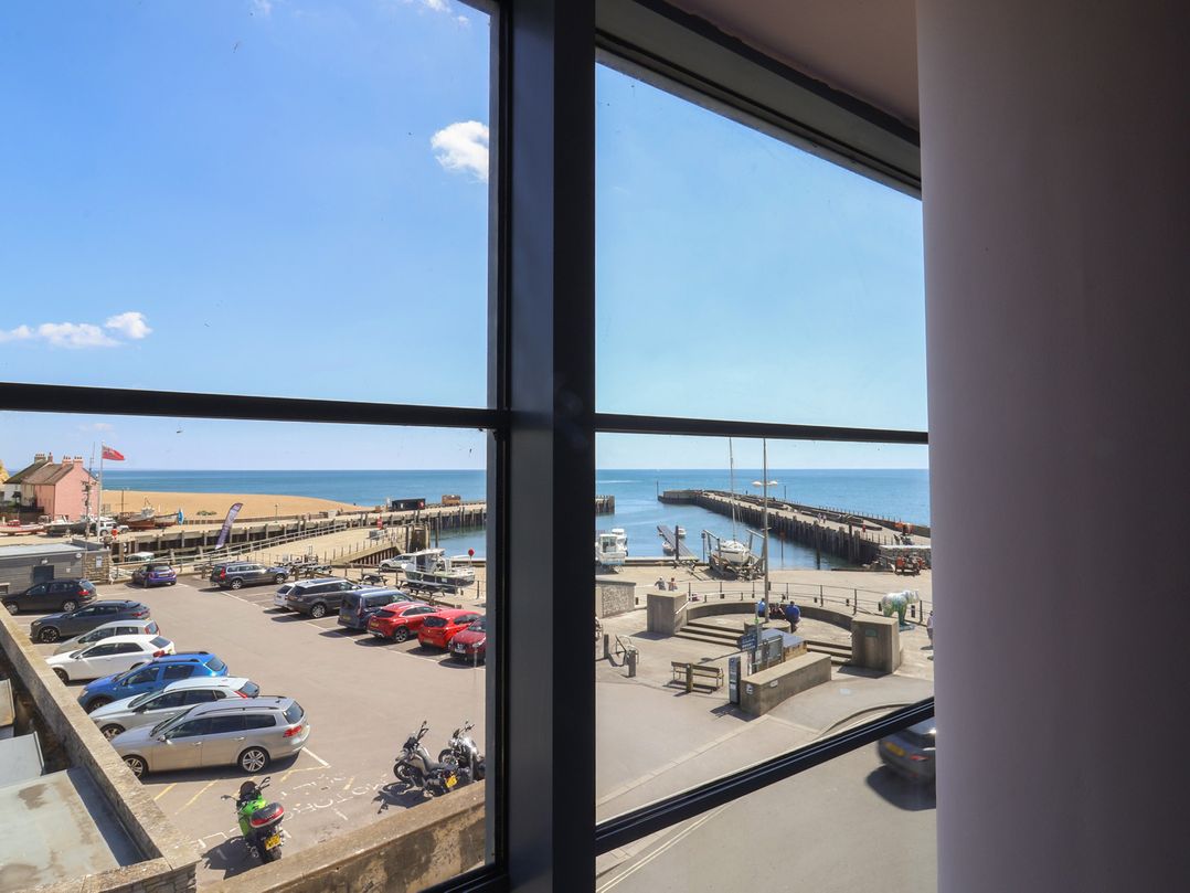 36 Quay West Apartments