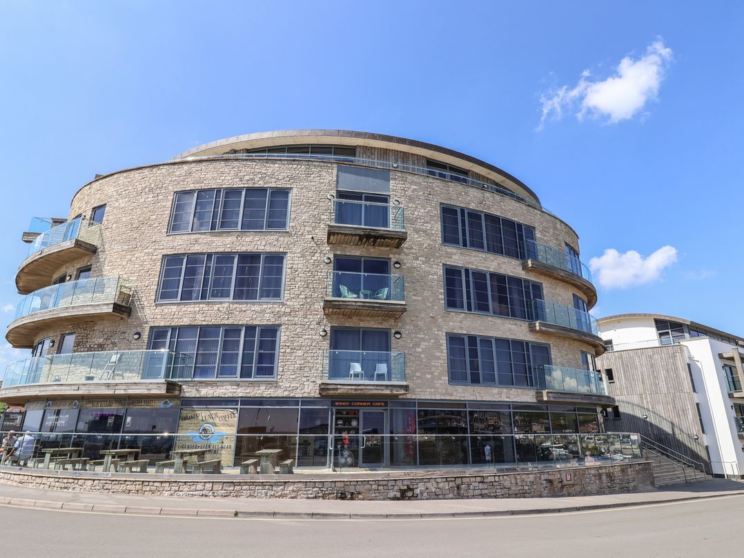 36 Quay West Apartments