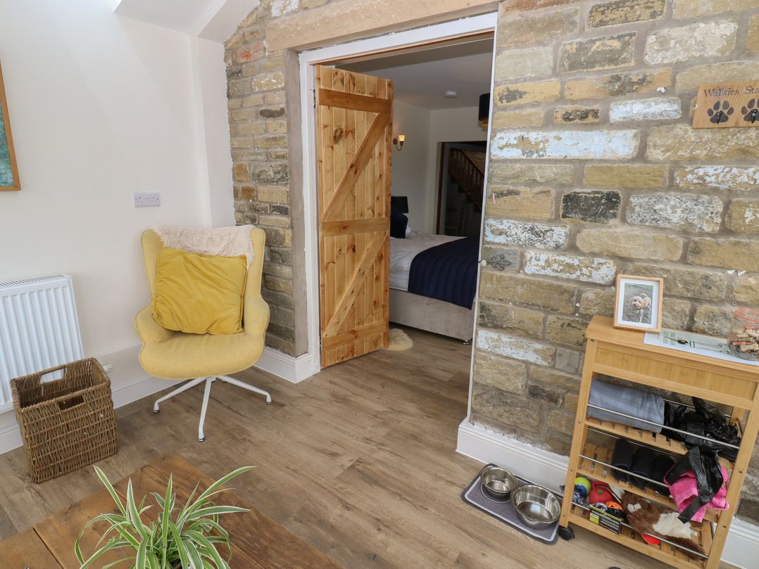 Eastend Cottage
