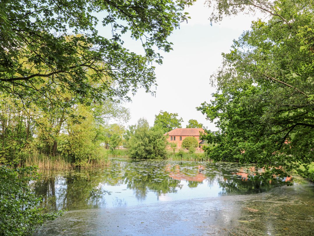 Lakeside Barn