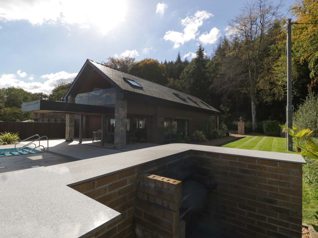 Forest Lodge