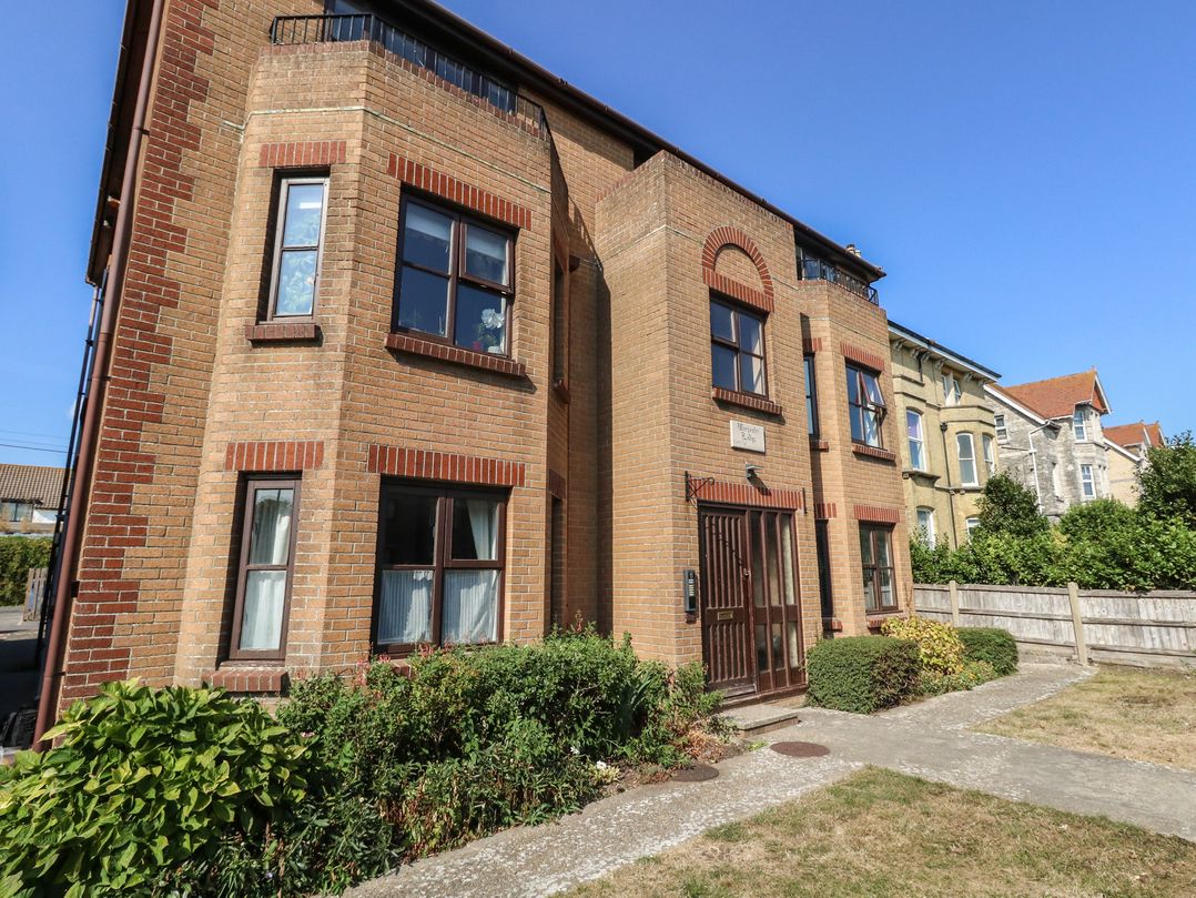 Flat 9
