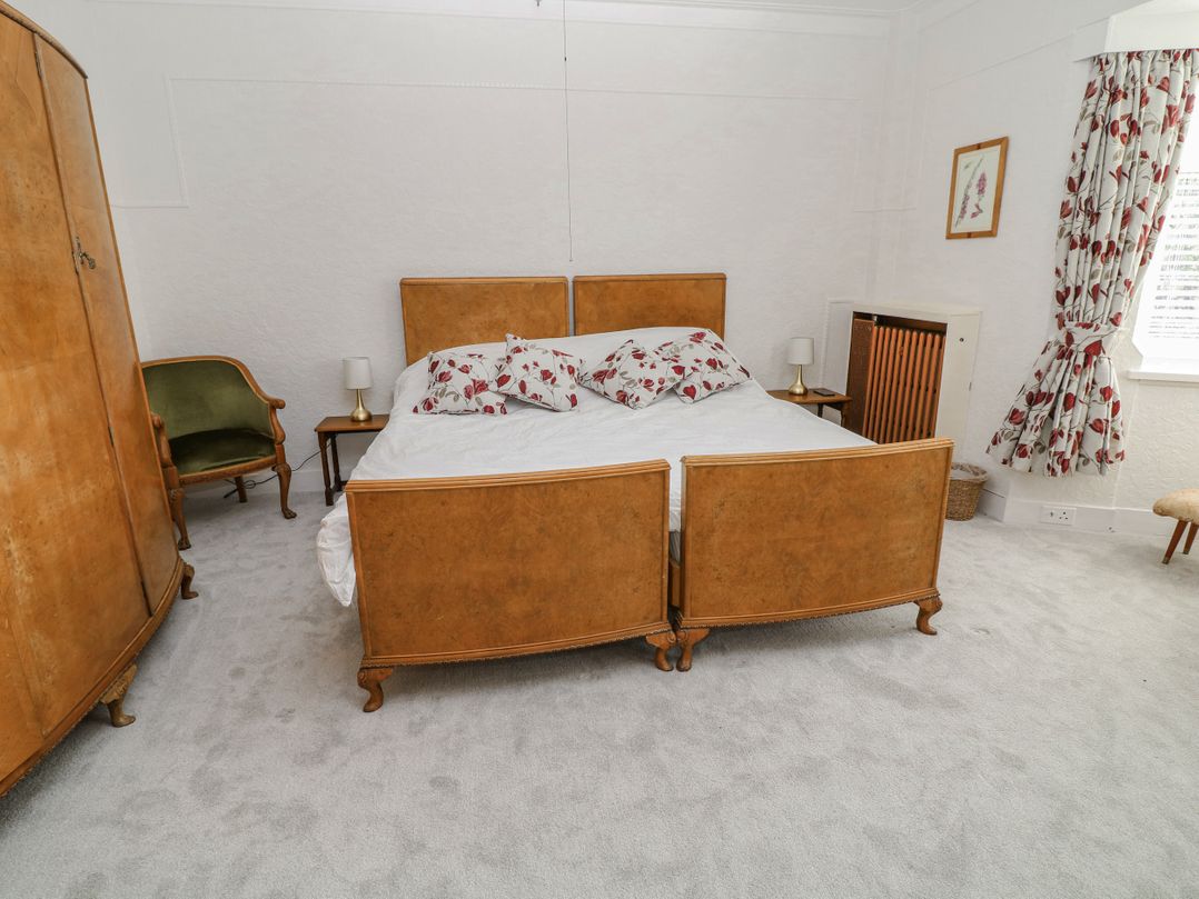Bentfield House