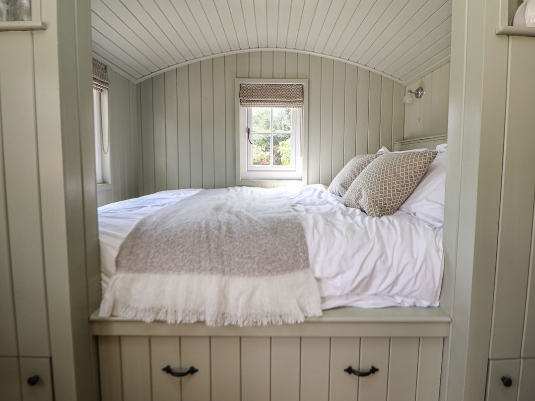The Garden Hut