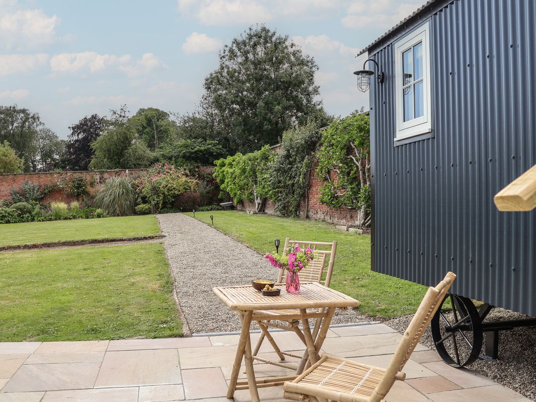 The Garden Hut