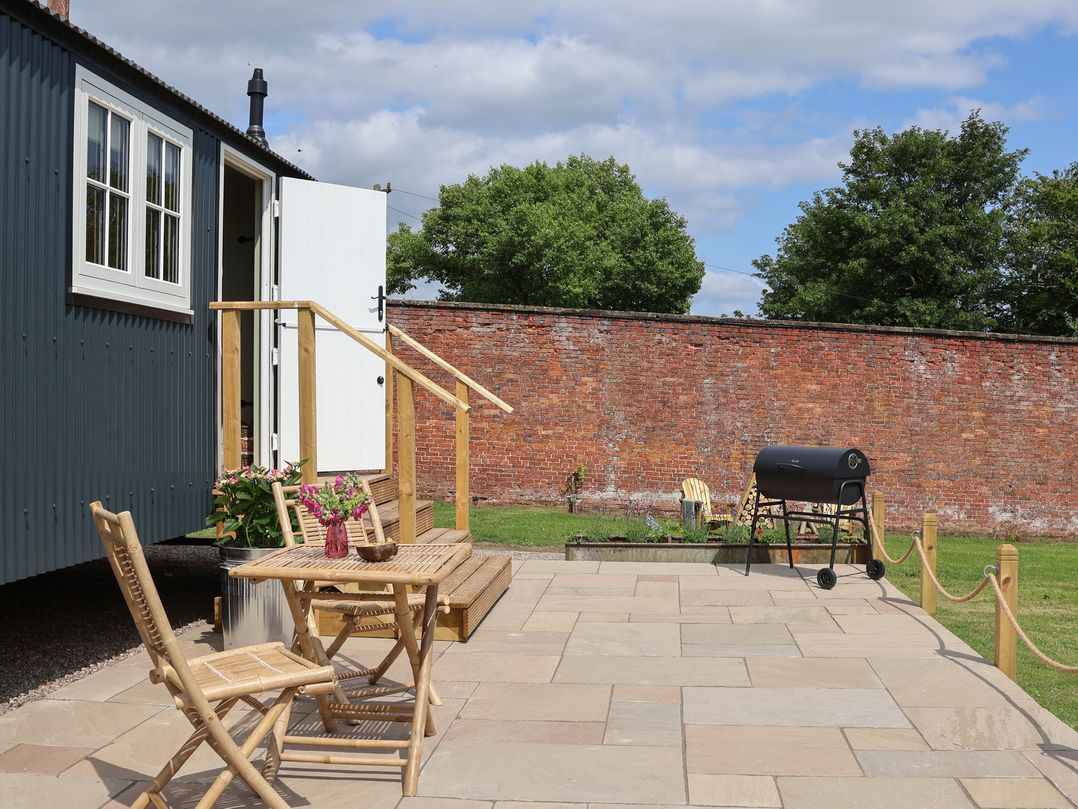 The Garden Hut