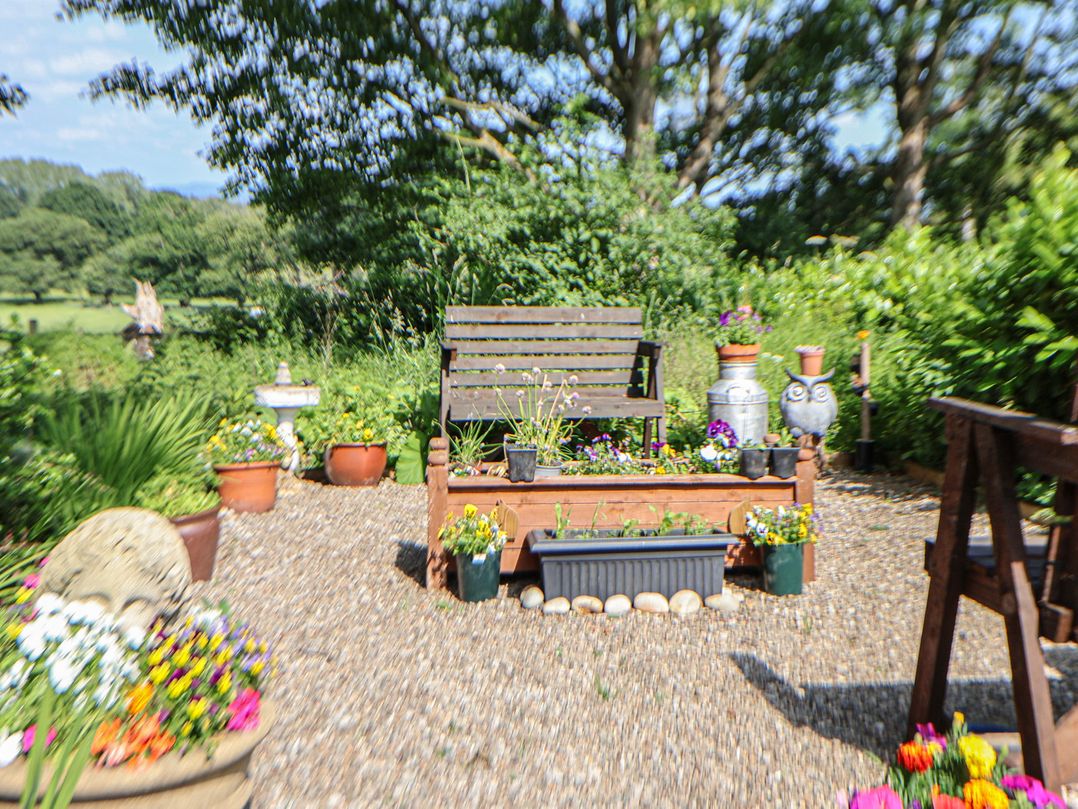 The Garden Hut